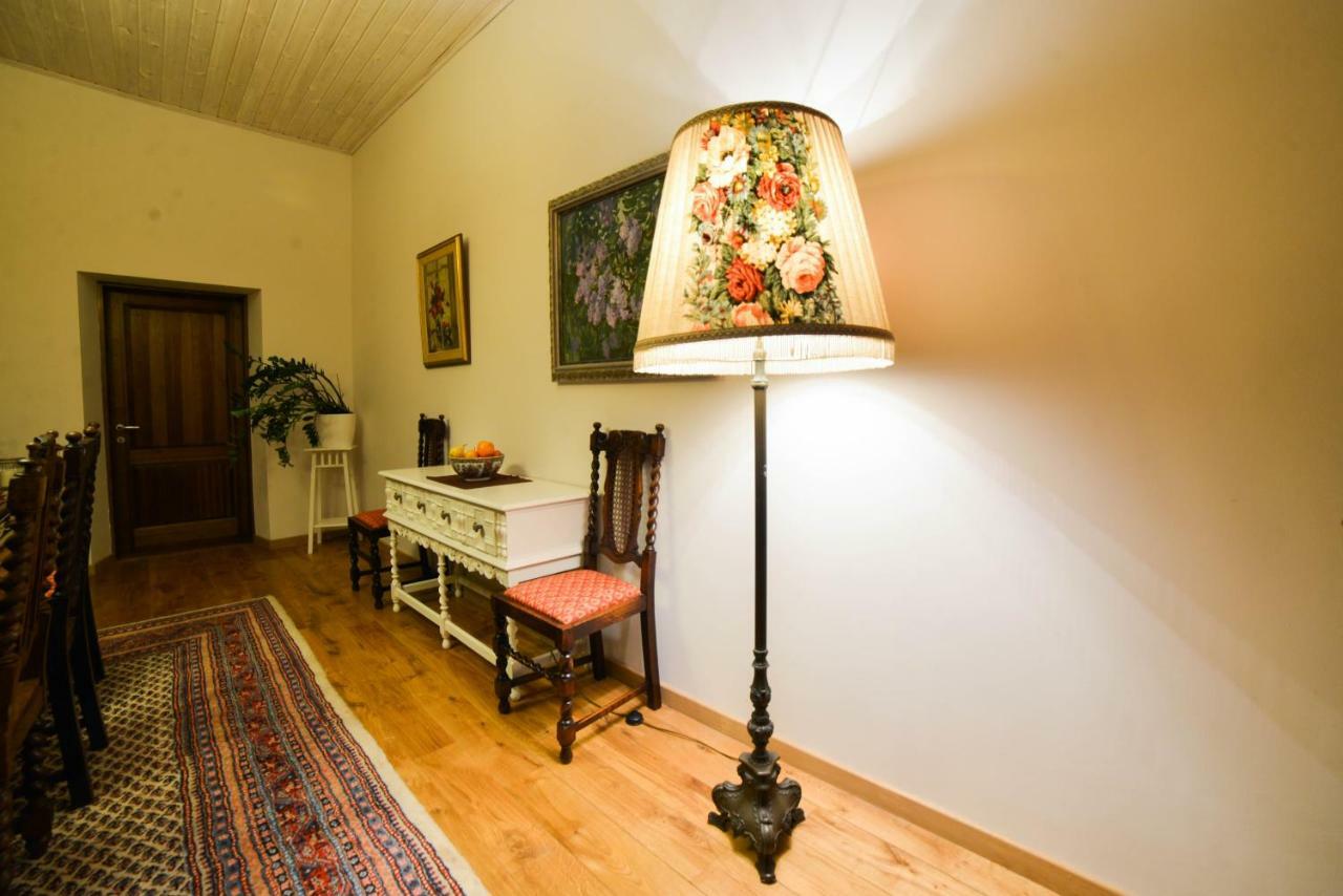 Bear Manor Lacu Muizina Lejlighed Pāle Eksteriør billede